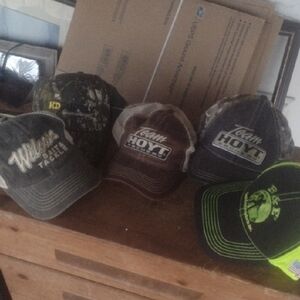 Assorted Men's Ballcaps (5)